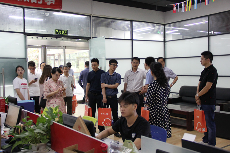 IMG_7353_wps图片_副本.jpg